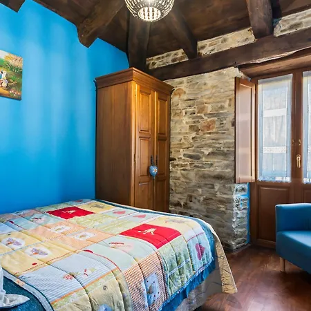Casa rural Teixo Vega de Logares